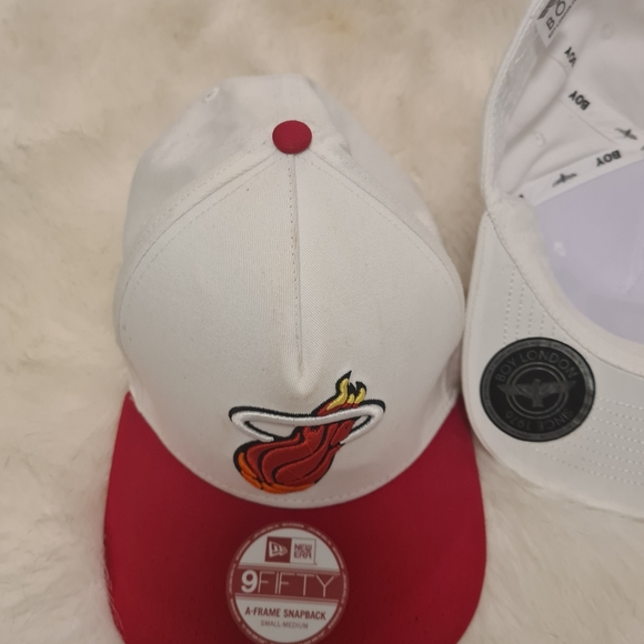 2 caps - Picture 4 of 5